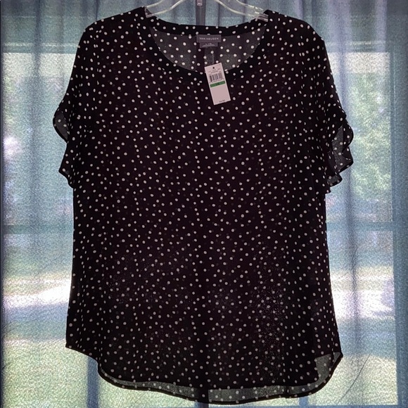 Van Heusen Tops - NWT Van Heusen blouse